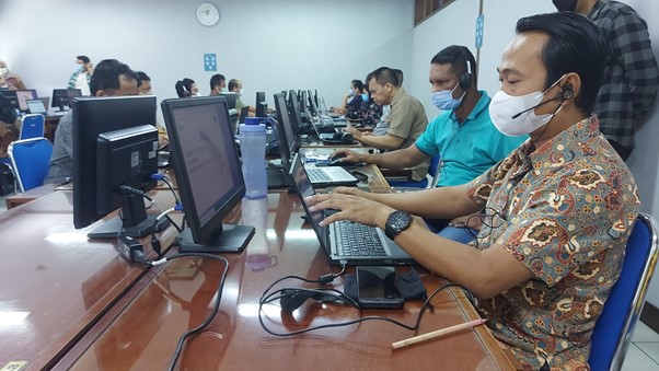 Mengembangkan Kualitas Tenaga Kependidikan, LPII dan BPMI Berkolaborasi Melalui Program Pearson Online English (POE) Course